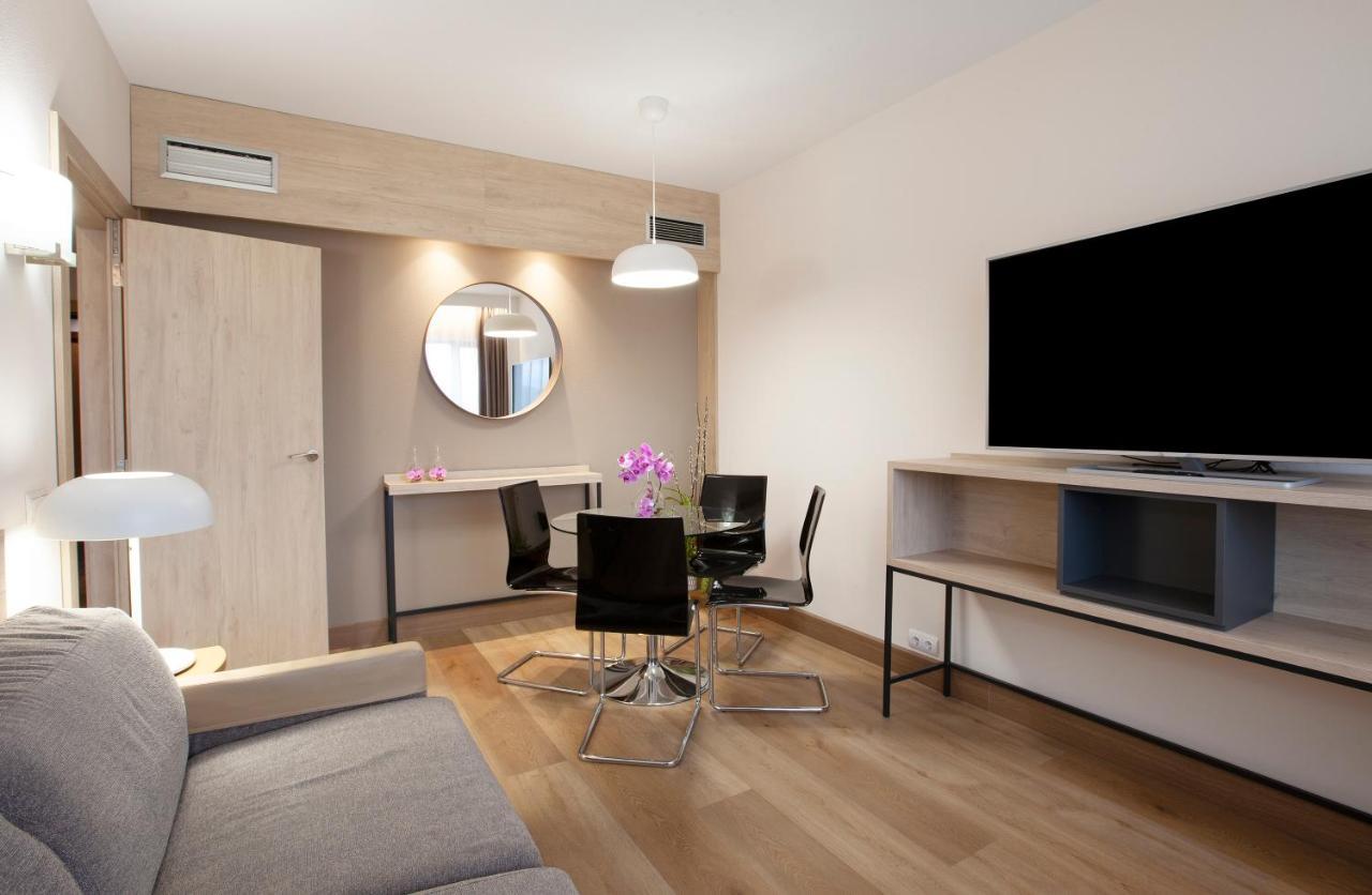 Hotel Puerta De Bilbao Barakaldo Exteriör bild