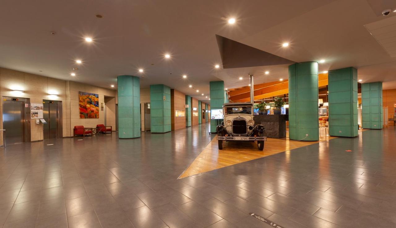 Hotel Puerta De Bilbao Barakaldo Exteriör bild