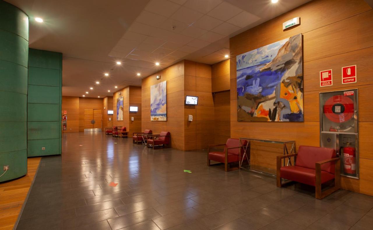Hotel Puerta De Bilbao Barakaldo Exteriör bild